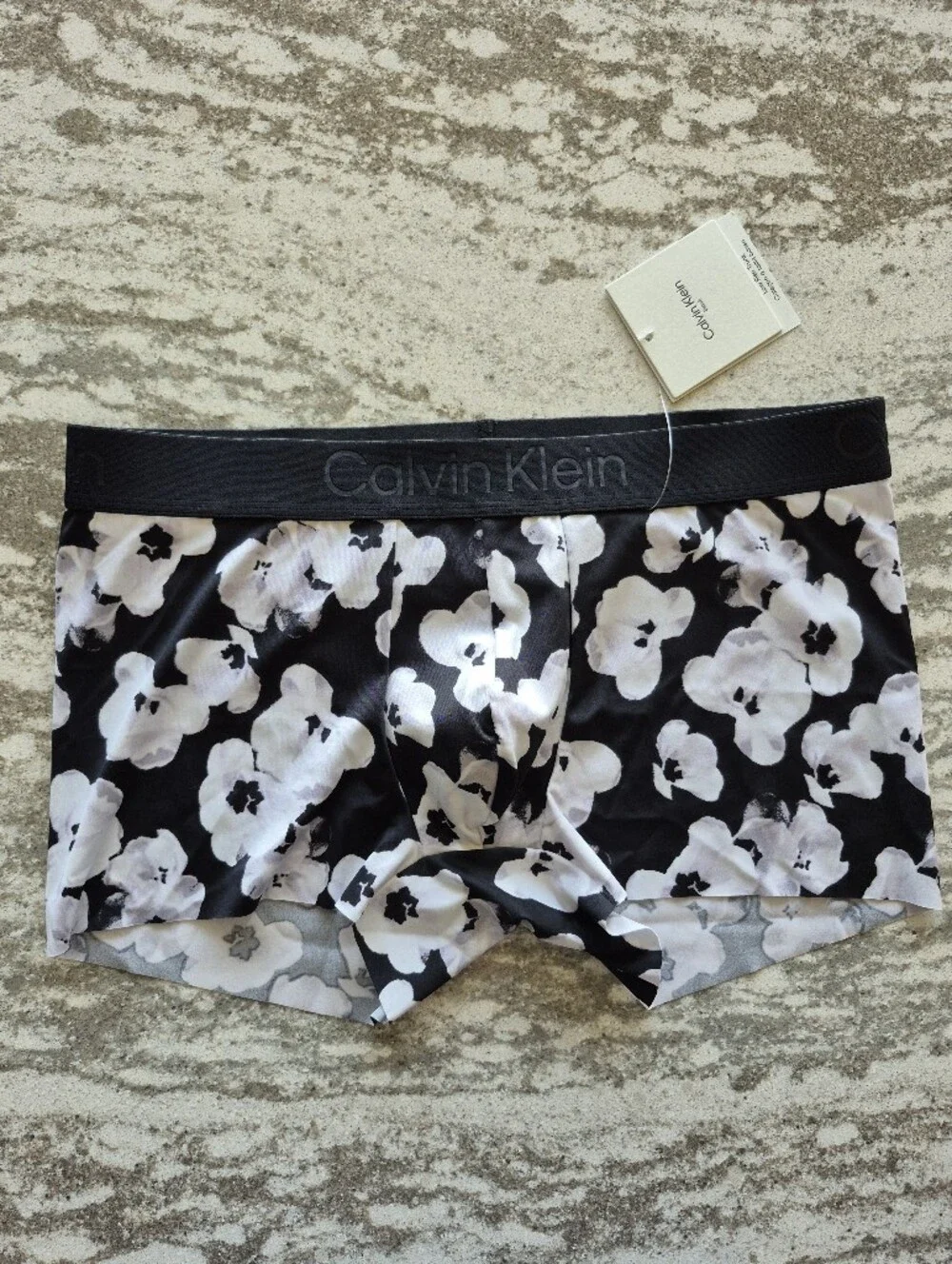 Calvin Klein Men's 